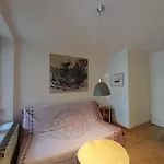 Kleine Altstadt-wohnung Mit Terrasse *